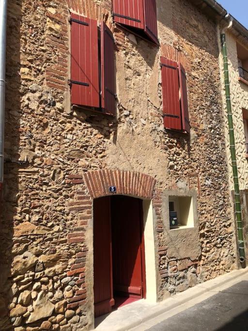 Chez Voltaire Maison Typique Et Son Patio Au Coeur De Thuir Ngoại thất bức ảnh
